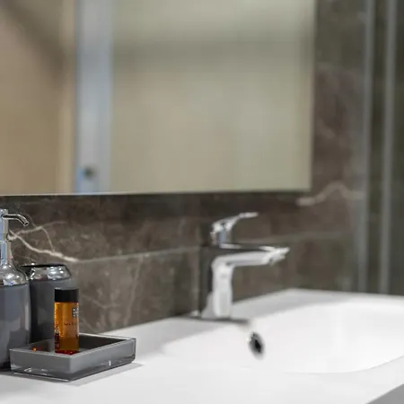 Διαμέρισμα Sunset Cliffs - High Floor - Sea View *