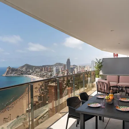 Διαμέρισμα Sunset Cliffs - High Floor - Sea View *