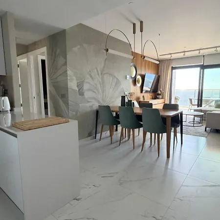 Apartment Sunset Cliffs - High Floor - Sea View *