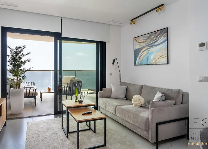 Sunset Cliffs - High Floor - Sea View Appartamento