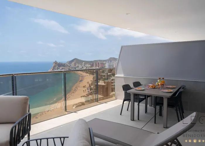 Sunset Cliffs - High Floor - Sea View *