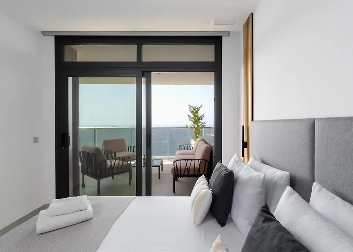 Sunset Cliffs - High Floor - Sea View Benidorm