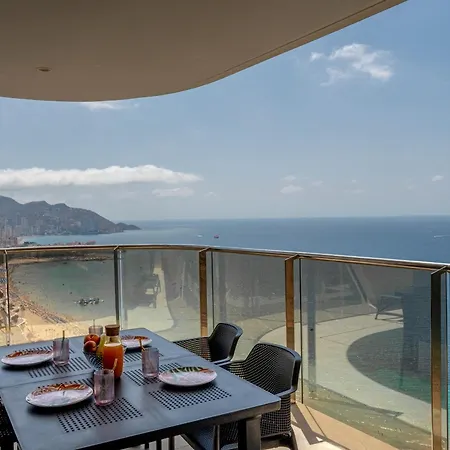 Sunset Cliffs - High Floor - Sea View Апартаменты